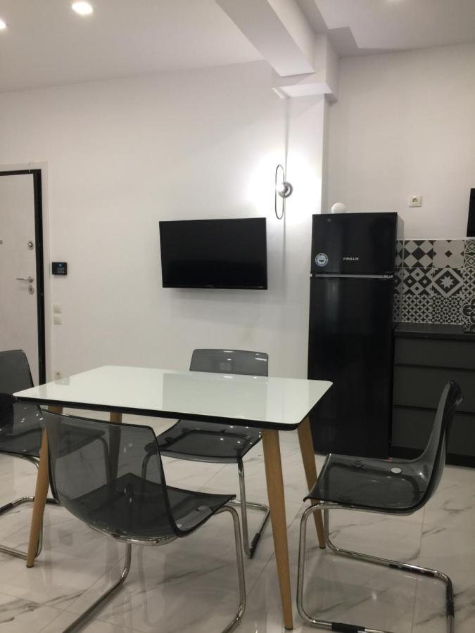 Patision Avenue, Apartment With Two Bedrooms Athena Bagian luar foto